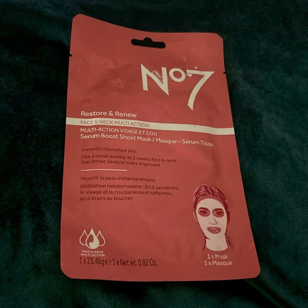 No 7 Restore & Renew Face & Neck‎ Multi-Action Sheet Mask